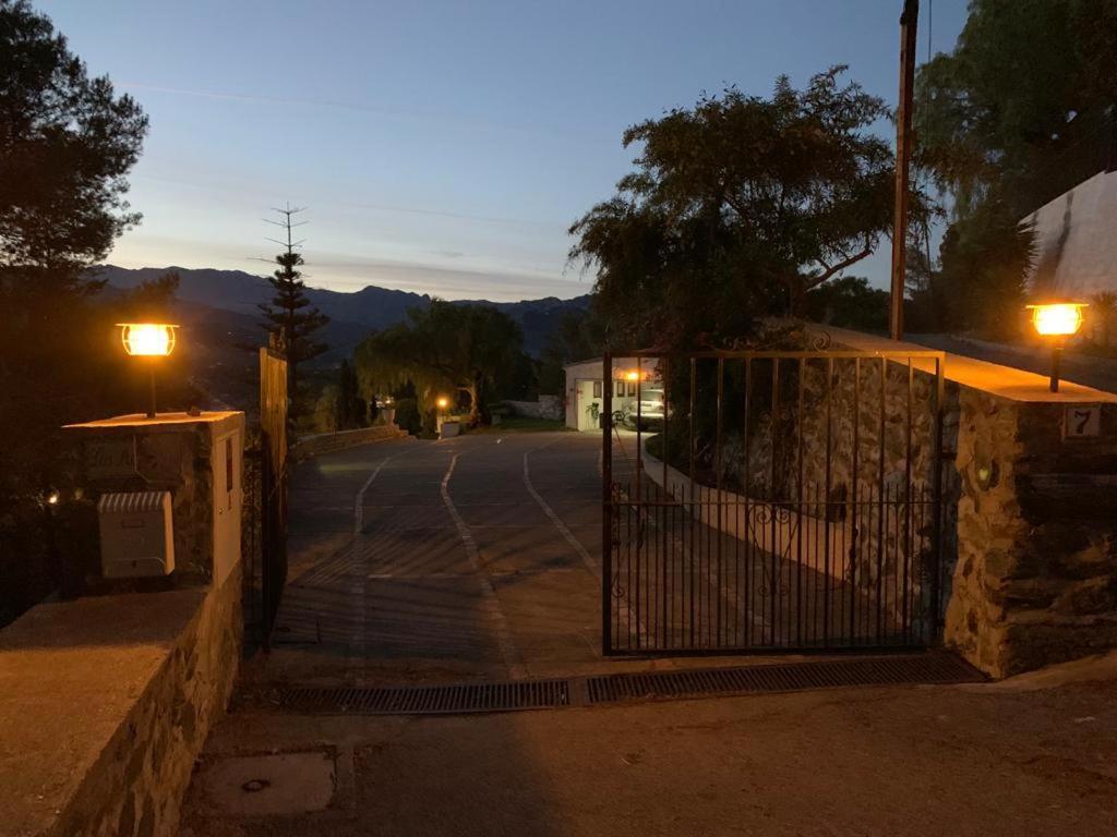 Velez Nazari Los Acantos Almuñécar Εξωτερικό φωτογραφία